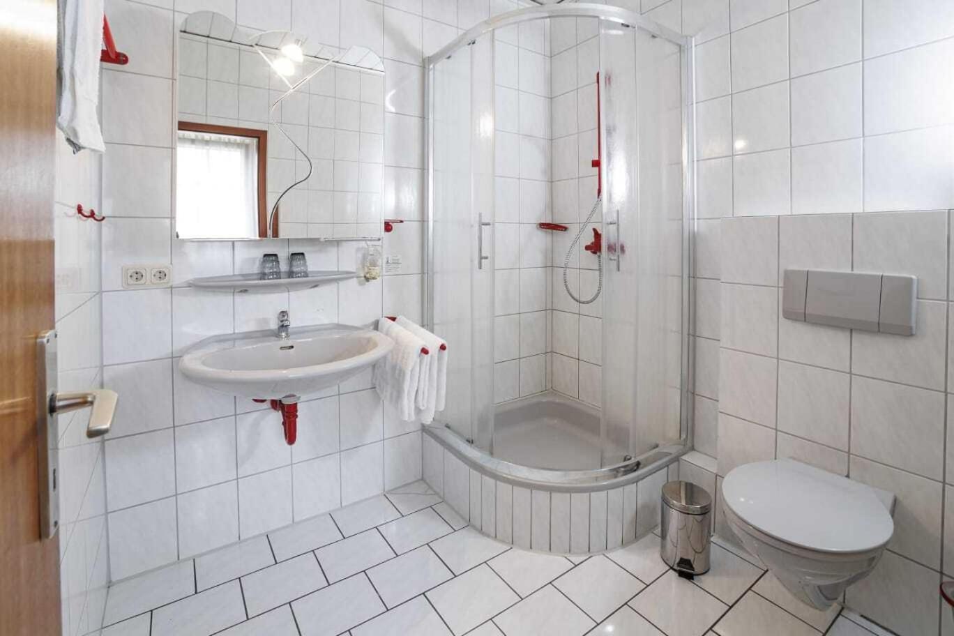 Danis Schlossschaenke Simmern Szoba fotó